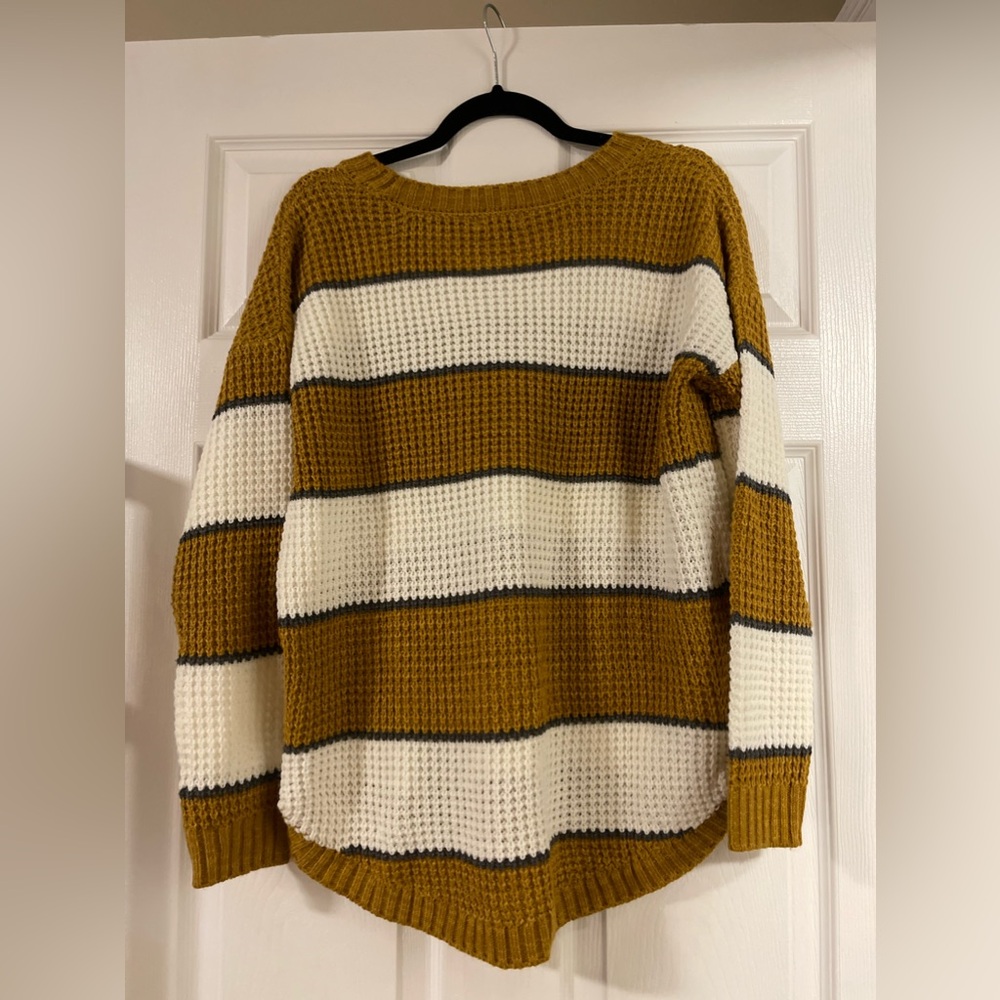 SO Oversized Sweater-Large